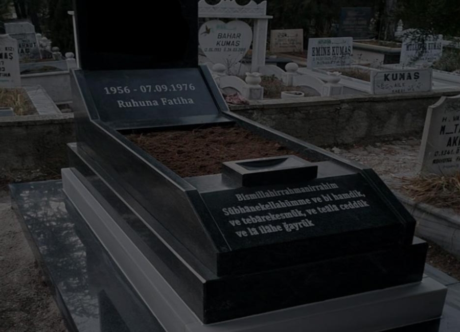 GRANİT MEZARLAR